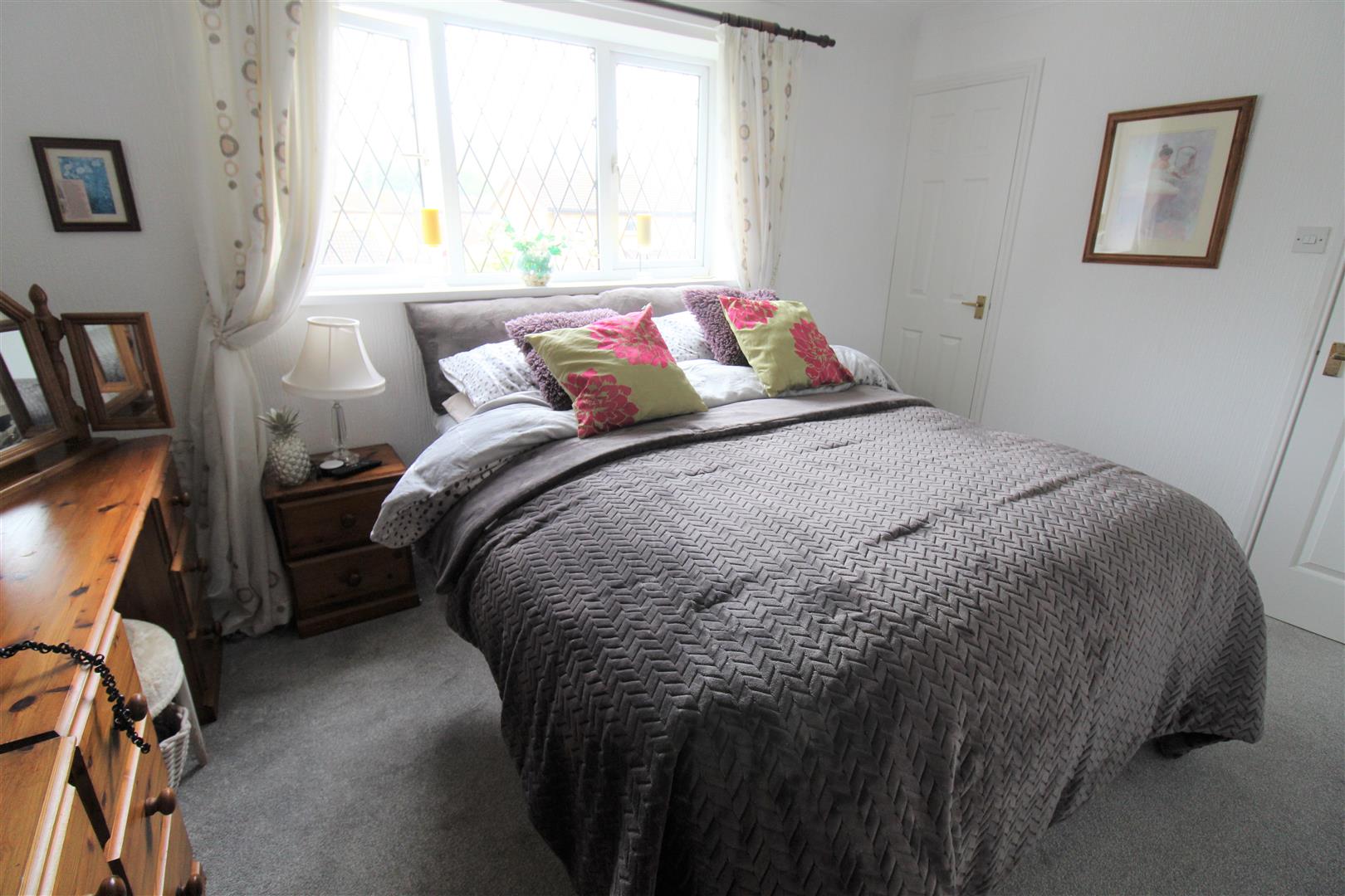 Bamford Grove, Hanley, Stoke-On-Trent